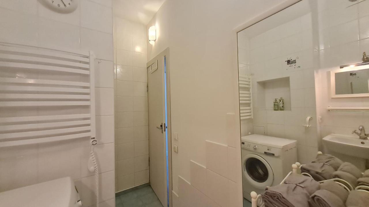 Rehouse Vokieciu Str.9, 2 Bedroom Βίλνιους Εξωτερικό φωτογραφία